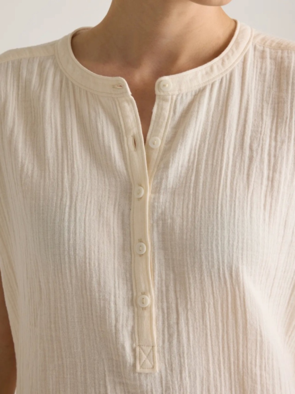Quince 100% Organic Cotton Gauze Roll Sleeve Cream Shirt Sz XL - Picture 3 of 10